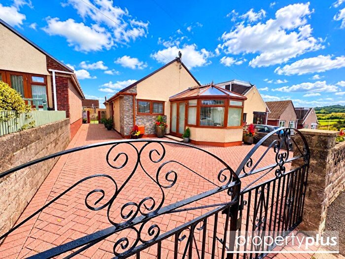 2 Bedroom Bungalow For Sale In Maes Y Bryn, Tonyrefail, Rhondda Cynon Taff, CF39