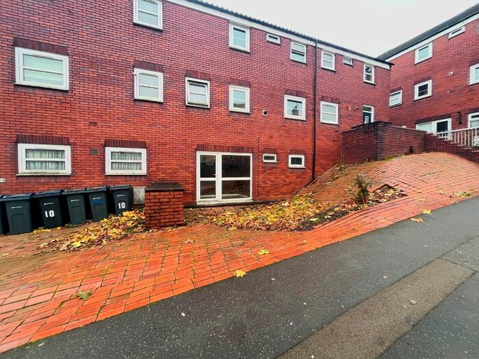 2 Bedroom Flat To Rent In Rectory Road, Sutton Coldfield, B75