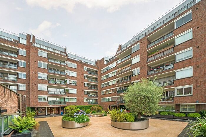 3 Bedroom Flat For Sale In Kensington Heights, Kensington, W8