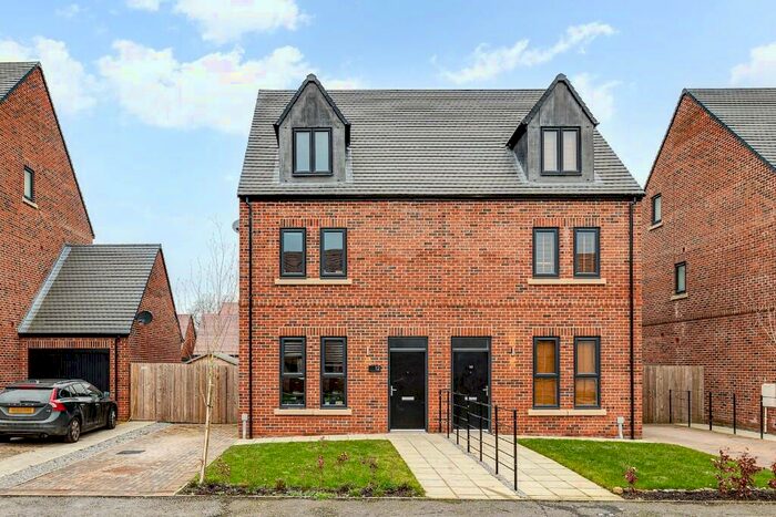 3 Bedroom Semi-Detached House For Sale In Relicks Moss Way, Delamere, CW8