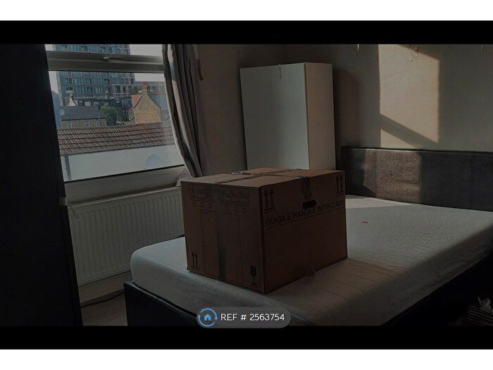 1 Bedroom Flat To Rent In Third Avenue, London, E17