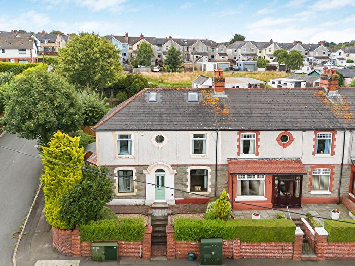 4 Bedroom End Of Terrace House For Sale In Penrhiw Villas, Oakdale, NP12