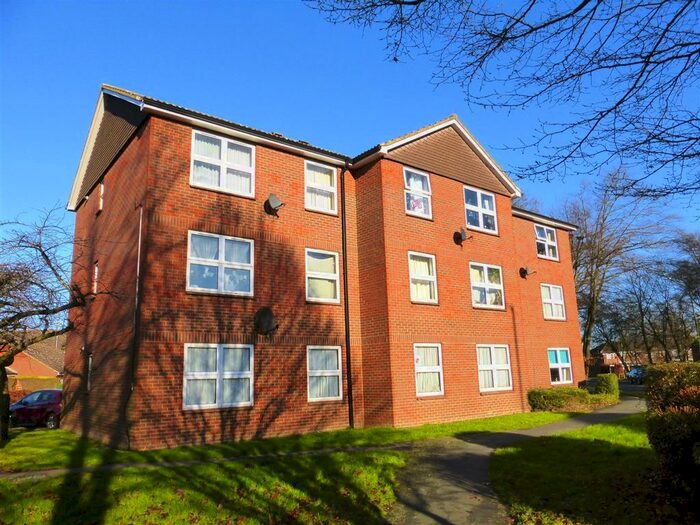 1 Bedroom Flat To Rent In Athelstan Walk South, Welwyn Garden City, AL7