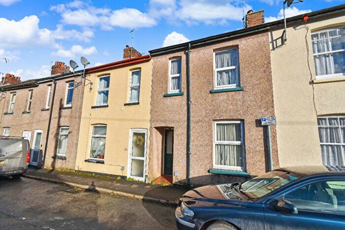 3 Bedroom Terraced House For Sale In Okehampton, EX20