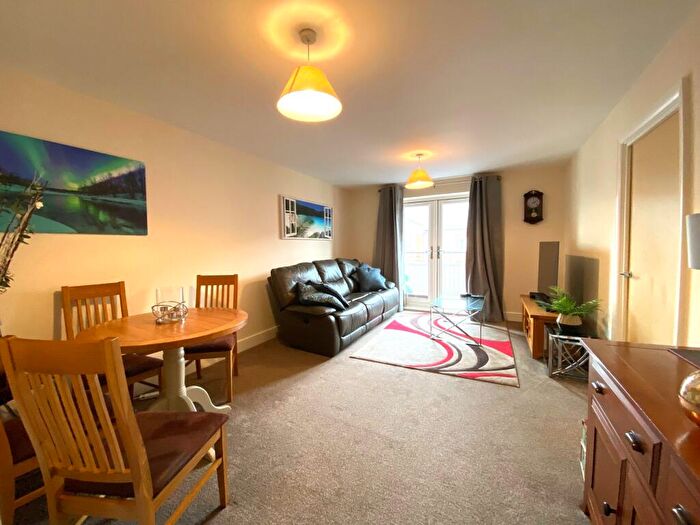 2 Bedroom Apartment To Rent In Masters House, Aylesbury, Buckinghamshire, HP21