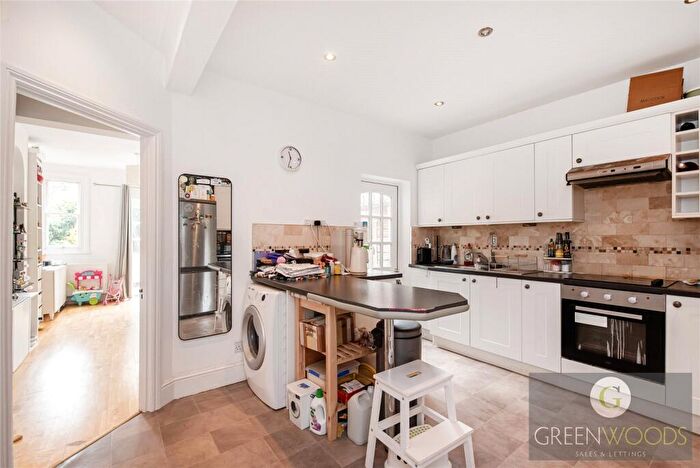 3 Bedroom Detached House For Sale In Richmond Park Road, Kingston Upon Thames, Greater London, KT2