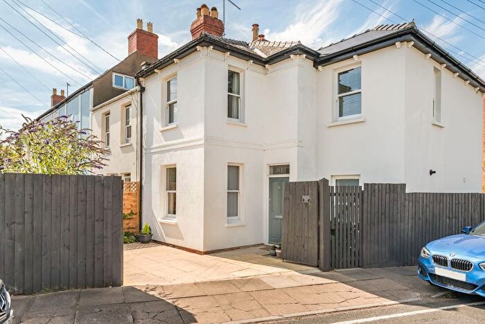 4 Bedroom Terraced House For Sale In Moorend Crescent, Leckhampton, Cheltenham, GL53