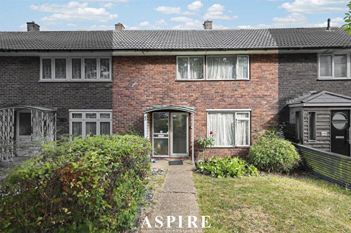 3 Bedroom Terraced House For Sale In *** Chain Free *** Paprills, Lee Chapel South, Basildon, SS16