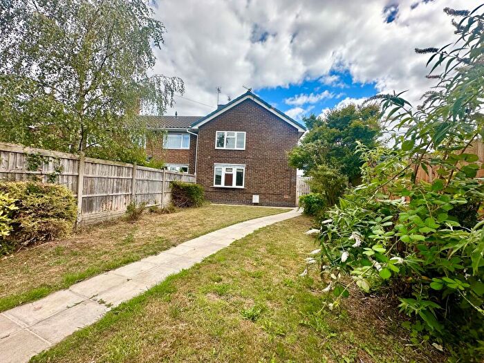 3 Bedroom House To Rent In St. Marys Avenue, Draycott, DE72