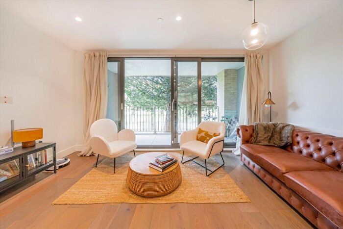 1 Bedroom Flat To Rent In Kilburn High Road, Kilburn, NW6