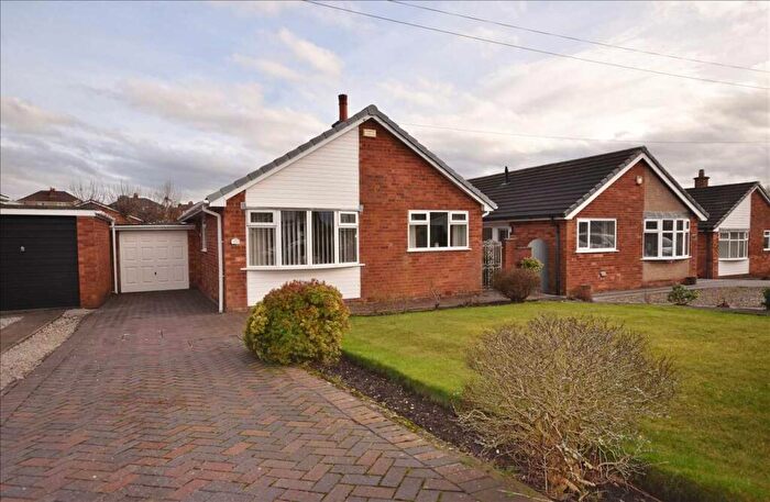 2 Bedroom Bungalow For Sale In Rookwood Avenue, Chorley, PR7