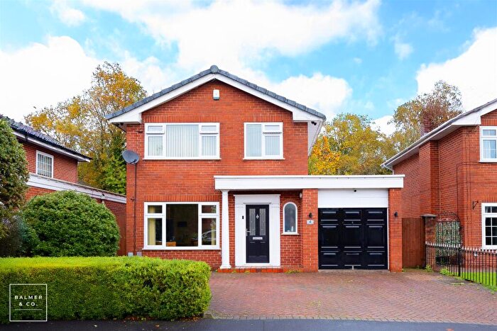 3 Bedroom Detached House For Sale In Elsham Drive, Worsley, M28