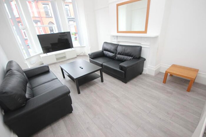 7 Bedroom Terraced House To Rent In Langdale Road, L15