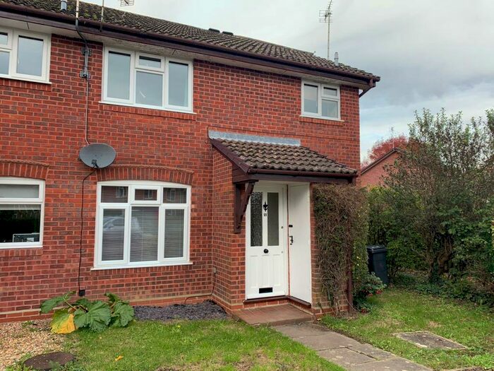 1 Bedroom Maisonette To Rent In Mallard Close, Romsey, SO51