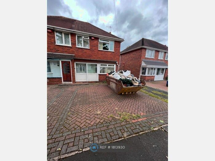 3 Bedroom Semi-Detached House To Rent In Brushfield Road, Birmingham, B42