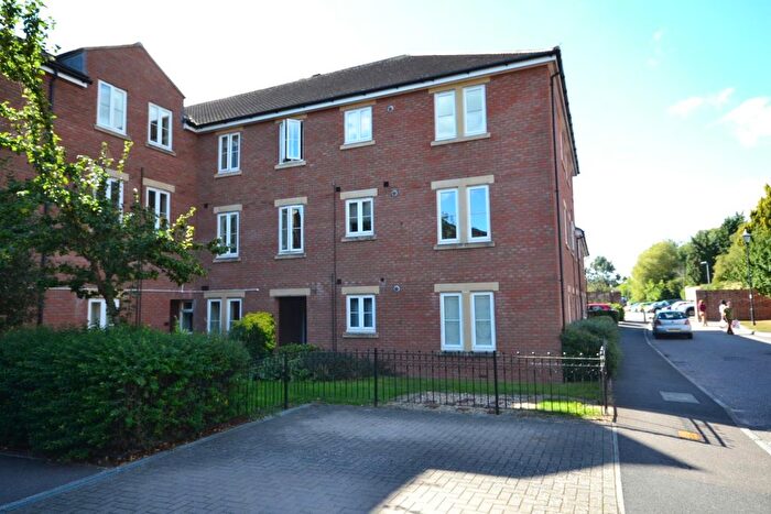 2 Bedroom Flat To Rent In Gras Lawn, Barrack Road, Exeter, EX2