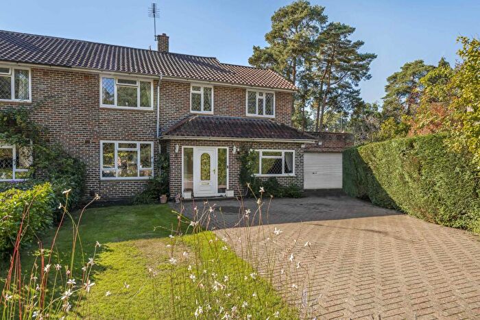4 Bedroom Semi-Detached House For Sale In Paxton Gardens, Woking, Surrey, GU21