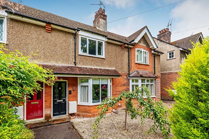 2 Bedroom Terraced House For Sale In Holyoake Terrace, Sevenoaks, Kent, TN13