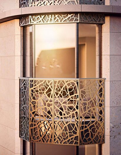 2 Bedroom Flat For Sale In Great Portland Street, London, W1W