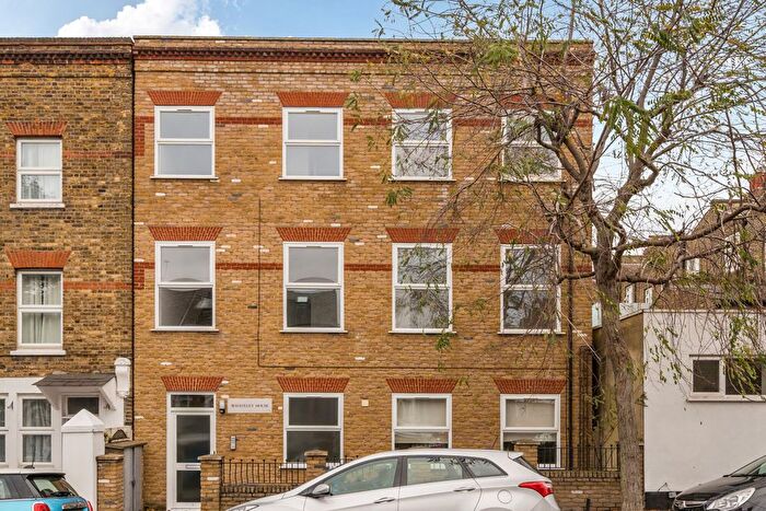 2 Bedroom Flat For Sale In Whateley Road, London, SE22