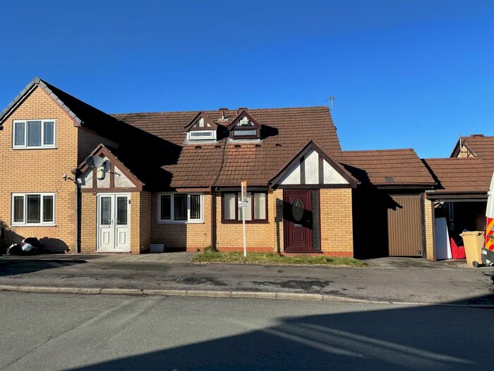 2 Bedroom Bungalow To Rent In Division Street, Great Lever, BL3