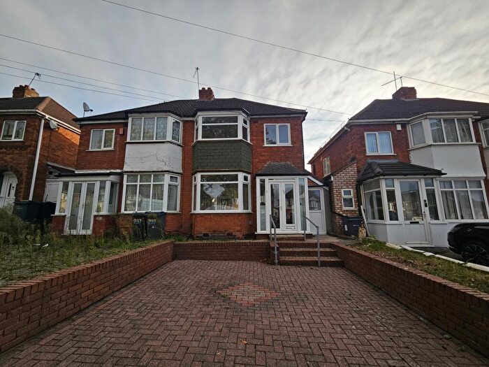 3 Bedroom House To Rent In Rocky Lane, Perry Barr, Birmingham, B42