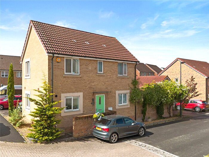 3 Bedroom Detached House For Sale In Lupin Close, Lyde Green, Bristol, BS16