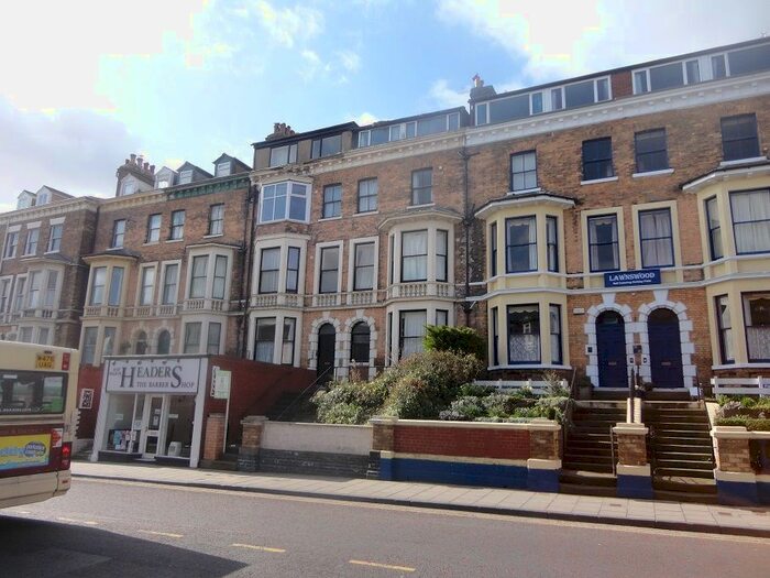 1 Bedroom Flat To Rent In Flat, - Aberdeen Walk, Scarborough, YO11
