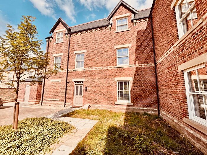 3 Bedroom Semi-Detached House To Rent In Healeyfield, Lambton Park, Chester Le Street, Durham, DH3