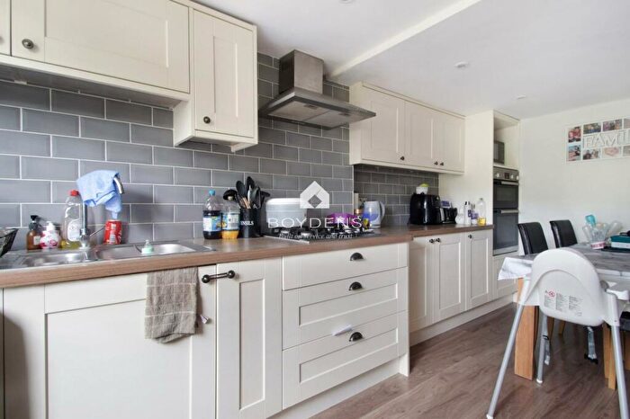 2 Bedroom Terraced House To Rent In New Cut, Layer-de-la-Haye, CO2