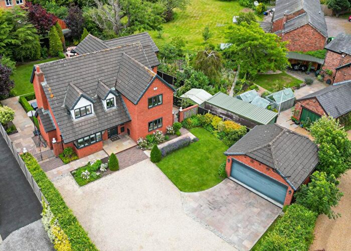 5 Bedroom Detached House For Sale In Church Road, Tarleton, PR4