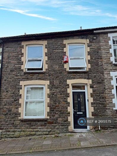 3 Bedroom Terraced House To Rent In Thomas Street, Tonypandy, CF40