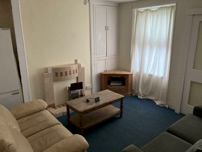 5 Bedroom Terraced House To Rent In Caledonian Road, Brighton, BN2