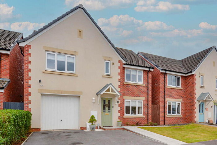 5 Bedroom Detached House For Sale In Teachers Way, Melksham, SN12