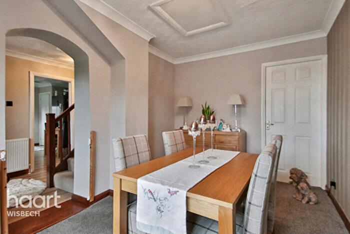 3 Bedroom Detached House For Sale In Springfield Road, Walpole St Andrew, PE14