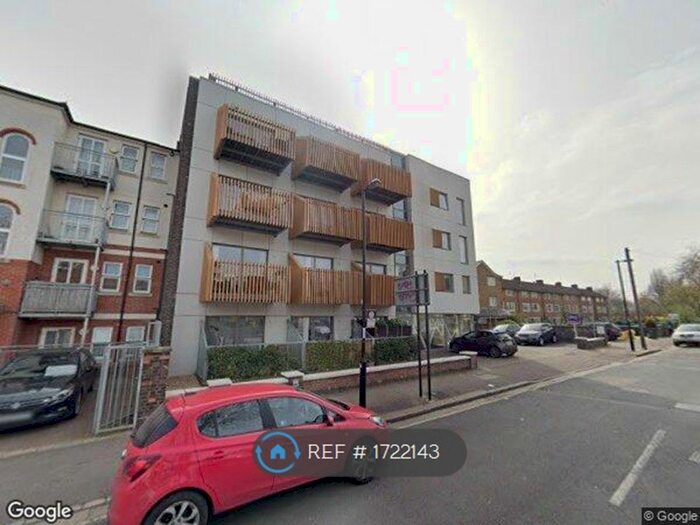 1 Bedroom Flat To Rent In Cargeen Road, London, SE25