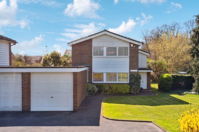 4 Bedroom House For Sale In One Pin Lane, Farnham Common, SL2
