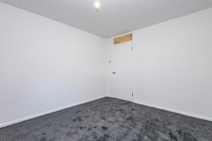 1 Bedroom Flat To Rent In Forrester Close, Leyland, PR25