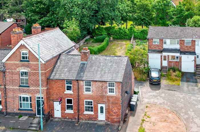 2 Bedroom End Of Terrace House For Sale In Worcester Road, Bromsgrove, B61