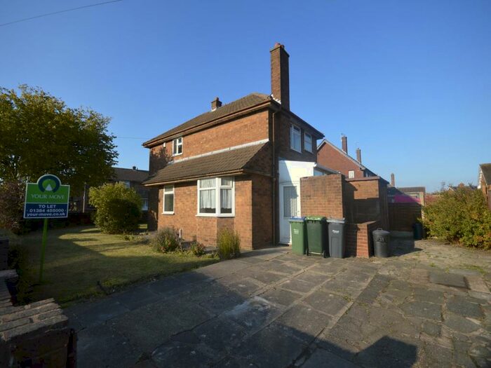 3 Bedroom Semi-Detached House To Rent In David Road, Tipton, West Midlands, DY4