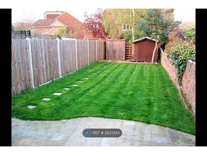 2 Bedroom Bungalow To Rent In Main Road, Sutton At Hone, DA4