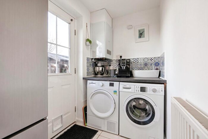 4 Bedroom Detached House For Sale In Tiree Grange, Hamilton, South Lanarkshire, ML3