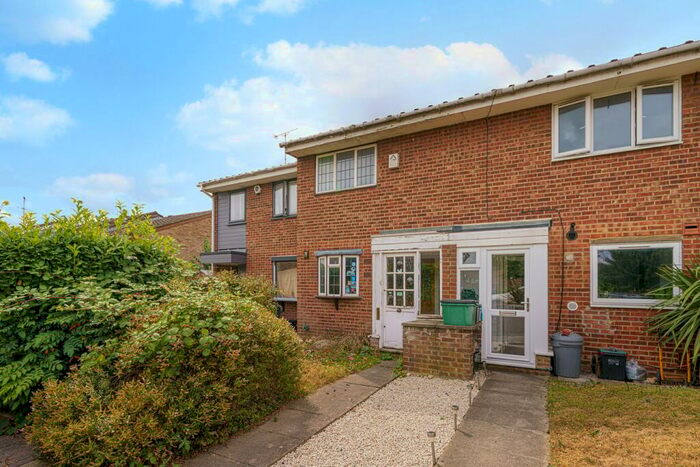 2 Bedroom Terraced House To Rent In Wendover Way, Orpington, BR6