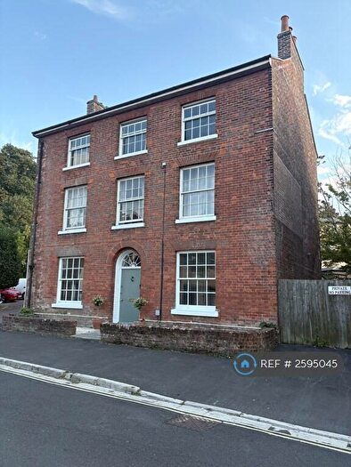 2 Bedroom Flat To Rent In High Street, Fordington, Dorchester, DT1