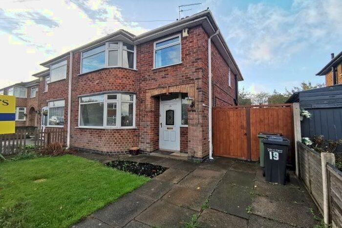 3 Bedroom Property To Rent In Farleigh Avenue, Wigston, LE18