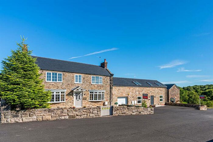 5 Bedroom Semi-Detached House For Sale In St Cuthberts Road, Marley Hill, NE16