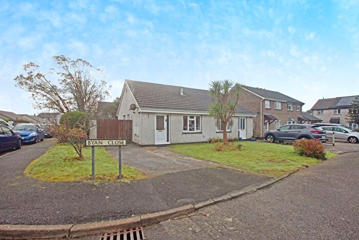 2 Bedroom Bungalow For Sale In Byan Close, Threemilestone, Truro, Cornwall, TR3