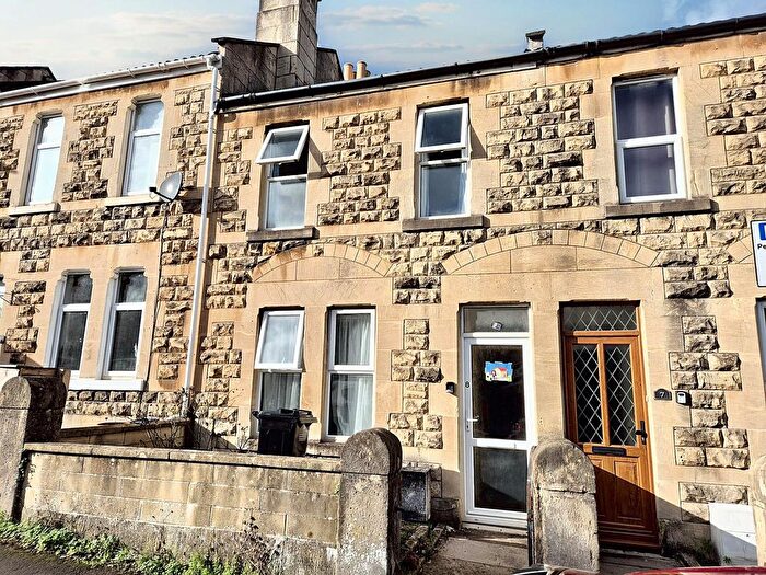 Terraced House To Rent In St. Kilda's Road, Bath, Somerset, BA2