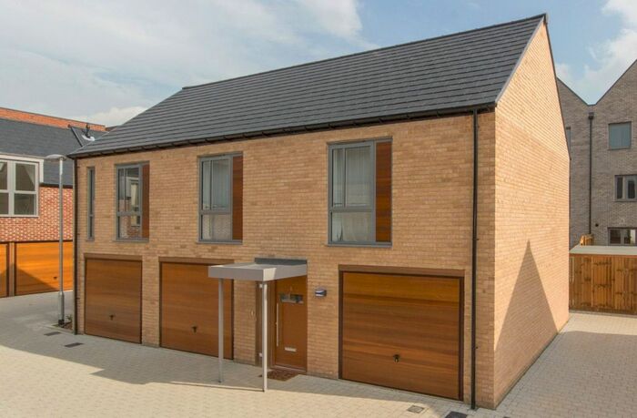 2 Bedroom Flat To Rent In Falcon Road, Trumpington, Cambridge, Cambridgeshire, CB2