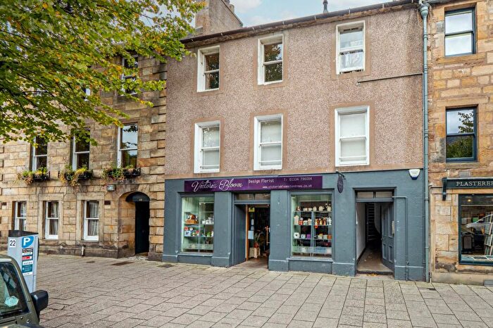 3 Bedroom Apartment For Sale In South Street, St. Andrews, Fife, KY16